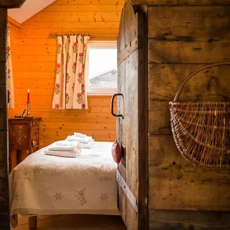 Шале Le Bivouac *